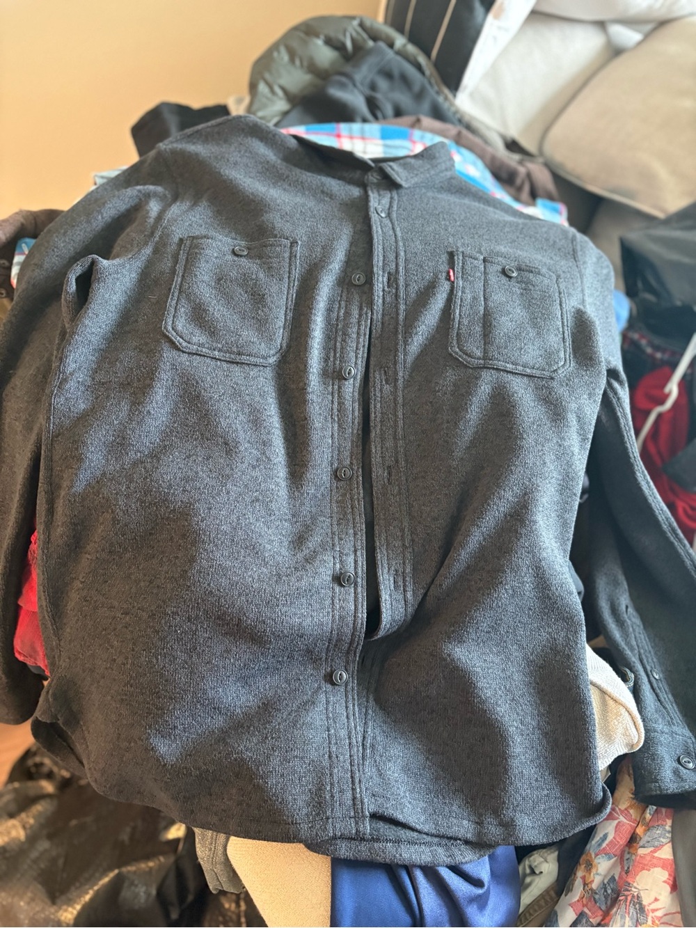 Levi's Men's Charcoal Gray Button-Front Shirt Jacket